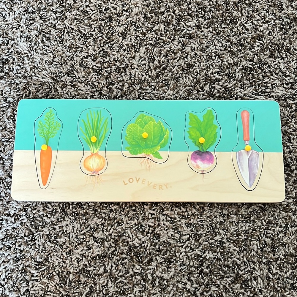 LOVEVERY Garden Puzzle from The Adventurer Playkit (16, 17, 18 months)